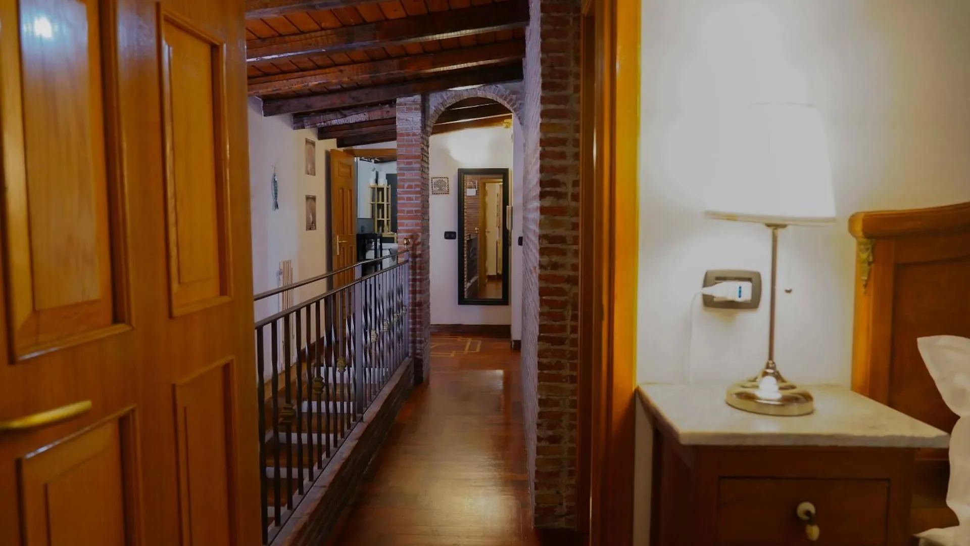 Apartment R-Home Li Cuti Catania